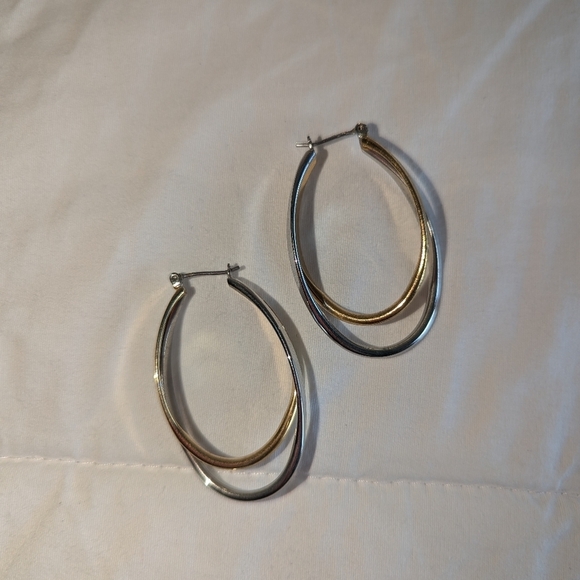 Gold and Silver lot of earrings. - Picture 3 of 4